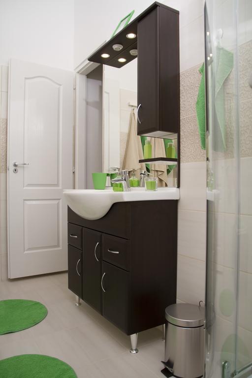 Lovag Apartman Boedapest Buitenkant foto