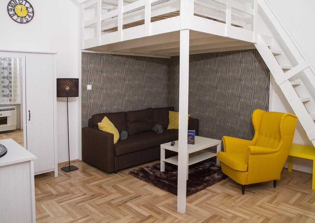Lovag Apartman Boedapest Buitenkant foto