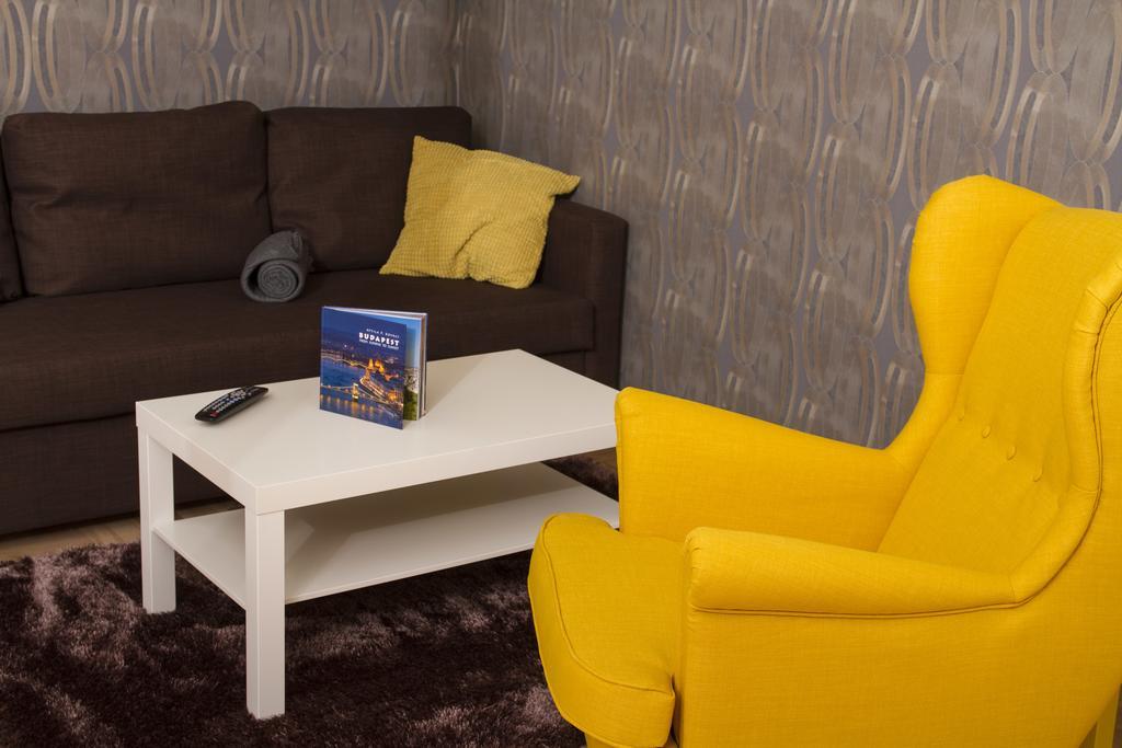 Lovag Apartman Boedapest Buitenkant foto