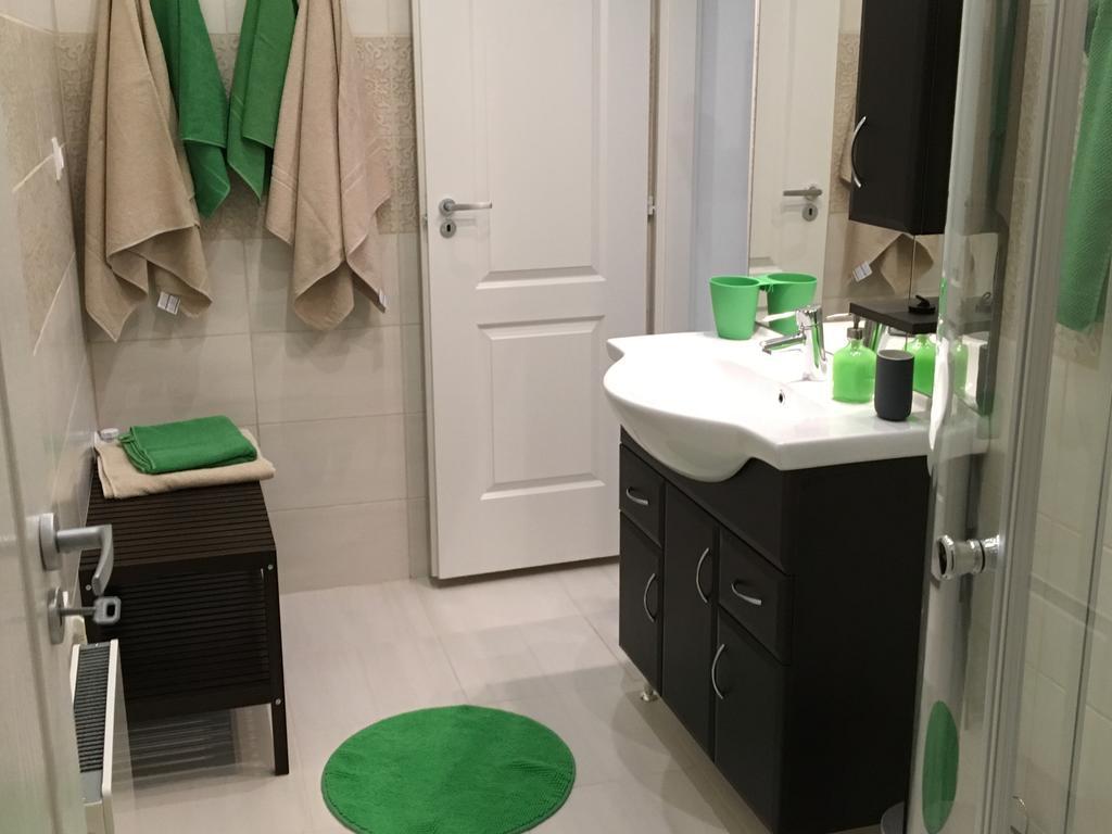 Lovag Apartman Boedapest Buitenkant foto
