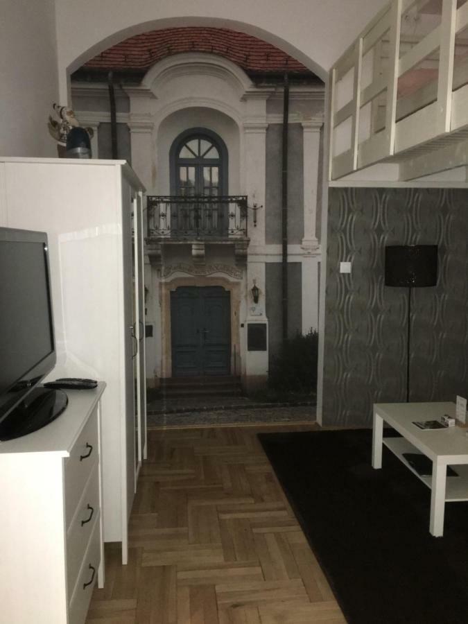Lovag Apartman Boedapest Buitenkant foto